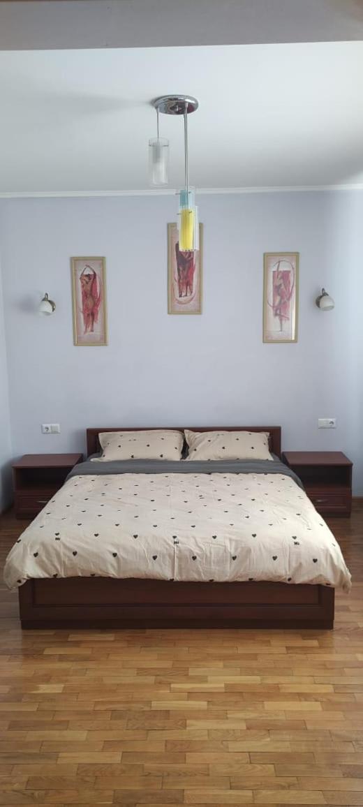 Apartment On Tole Bi 알마티 외부 사진